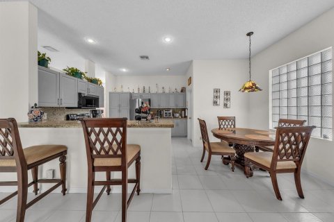 Villa ou maison à vendre à Parkland, Floride: 4 chambres, 222.69 m2 № 2272047 - photo 19