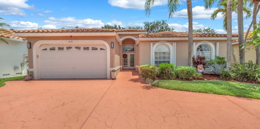 Villa ou maison à Parkland, Floride 4 chambres, 222.69 m2 № 2272047