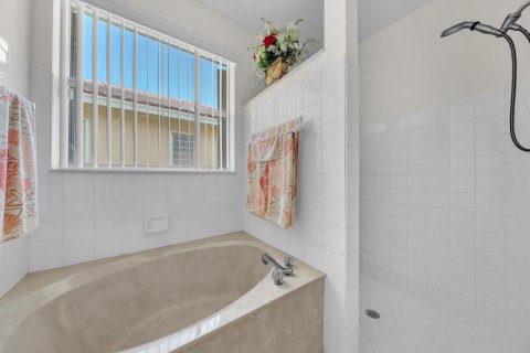 Villa ou maison à vendre à Parkland, Floride: 4 chambres, 222.69 m2 № 2272047 - photo 24