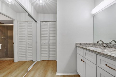 Copropriété à vendre à Bradenton, Floride: 2 chambres, 130.81 m2 № 2375616 - photo 23