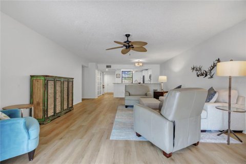 Copropriété à vendre à Bradenton, Floride: 2 chambres, 130.81 m2 № 2375616 - photo 20