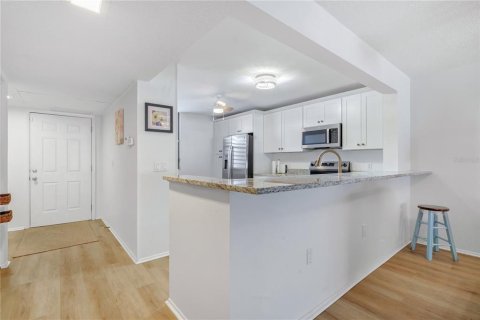 Copropriété à vendre à Bradenton, Floride: 2 chambres, 130.81 m2 № 2375616 - photo 6