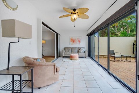 Copropriété à vendre à Bradenton, Floride: 2 chambres, 130.81 m2 № 2375616 - photo 19