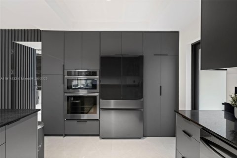 Casa en venta en Hollywood, Florida, 3 dormitorios, 86.77 m2 № 1970515 - foto 5