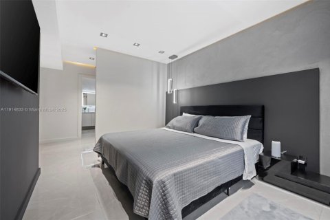 Casa en venta en Hollywood, Florida, 3 dormitorios, 86.77 m2 № 1970515 - foto 9