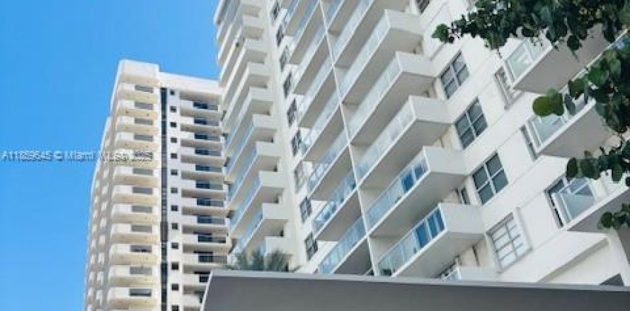 Condo à Miami Beach, Floride, 1 chambre № 1890584