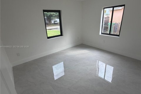 Снять в аренду виллу или дом в Майами-Гарденс, Флорида 5 спален, 133.04м2, № 2005598 - фото 7