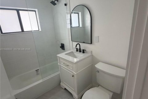 Снять в аренду виллу или дом в Майами-Гарденс, Флорида 5 спален, 133.04м2, № 2005598 - фото 14