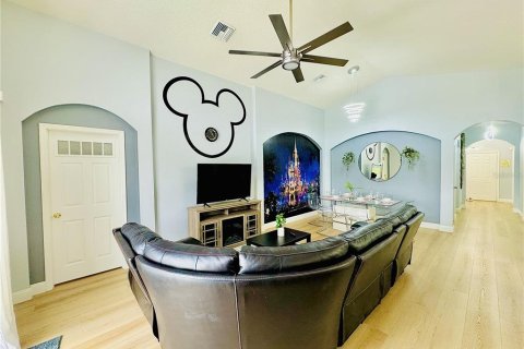 Villa ou maison à vendre à Kissimmee, Floride: 4 chambres, 170.01 m2 № 2299541 - photo 6