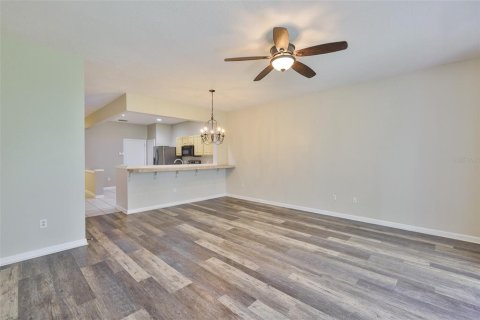 Купить таунхаус в Ривервью, Флорида 7 комнат, 152.73м2, № 1913185 - фото 21