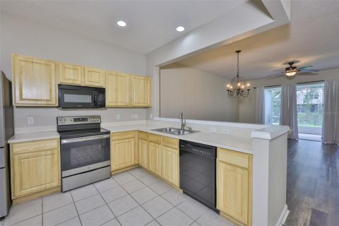 Купить таунхаус в Ривервью, Флорида 7 комнат, 152.73м2, № 1913185 - фото 15