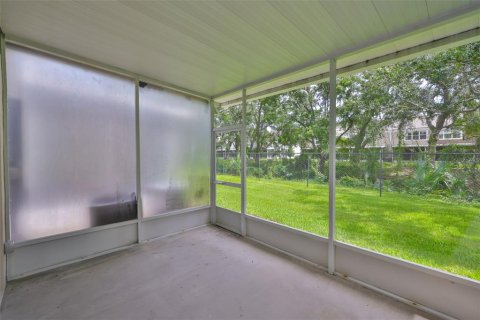 Купить таунхаус в Ривервью, Флорида 7 комнат, 152.73м2, № 1913185 - фото 27