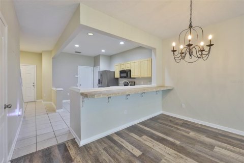 Купить таунхаус в Ривервью, Флорида 7 комнат, 152.73м2, № 1913185 - фото 22