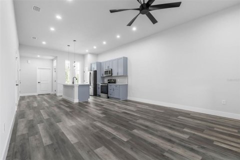 Купить коммерческую недвижимость в Палм-Кост, Флорида 6 спален, 254.09м2, № 1855793 - фото 7