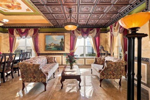 Villa ou maison à vendre à DeLand, Floride: 4 chambres, 308.9 m2 № 2421723 - photo 5