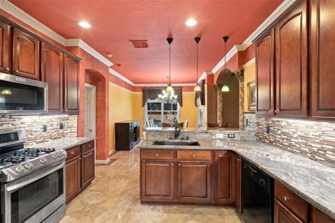 Villa ou maison à vendre à DeLand, Floride: 4 chambres, 308.9 m2 № 2421723 - photo 13