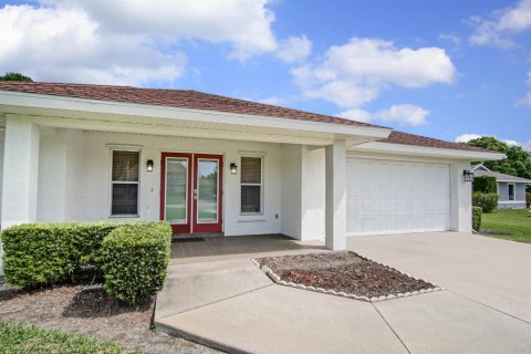 House in Okeechobee, Florida 2 bedrooms, 160.91 sq.m. № 2146303 - photo 3