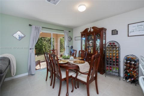 House in LaBelle, Florida 4 bedrooms № 1984337 - photo 21