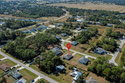 House in LaBelle, Florida 4 bedrooms № 1984337 - photo 7
