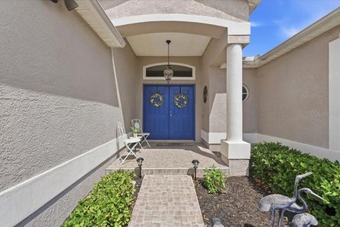 House in Lakeland, Florida 3 bedrooms, 168.52 sq.m. № 2113494 - photo 3