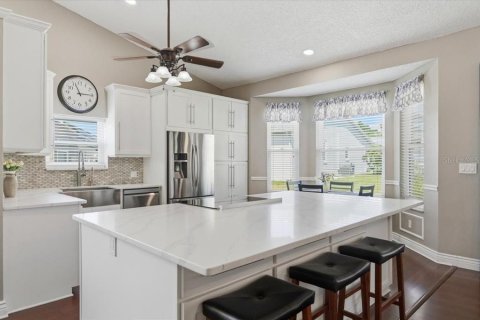 House in Lakeland, Florida 3 bedrooms, 168.52 sq.m. № 2113494 - photo 11