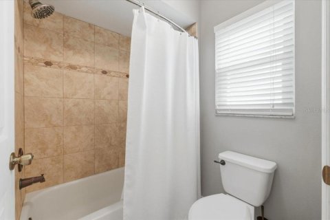 House in Lakeland, Florida 3 bedrooms, 168.52 sq.m. № 2113494 - photo 28