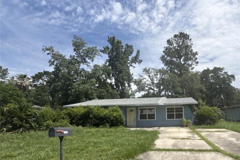 Casa en Gainesville, Florida 3 dormitorios, 127.65 m2 № 2102543