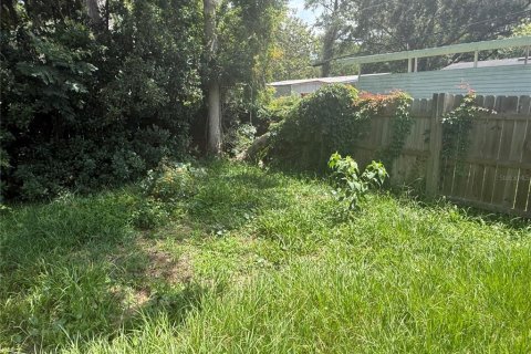 House in Gainesville, Florida 3 bedrooms, 127.65 sq.m. № 2102543 - photo 14