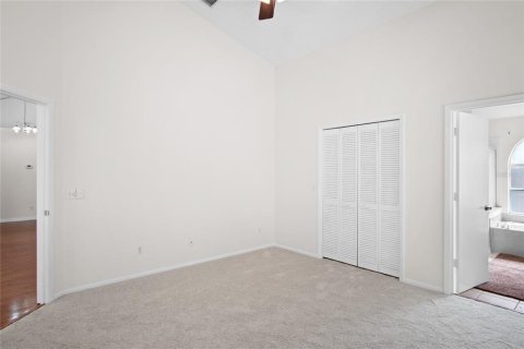 House in Orlando, Florida 3 bedrooms, 136.75 sq.m. № 1780590 - photo 15