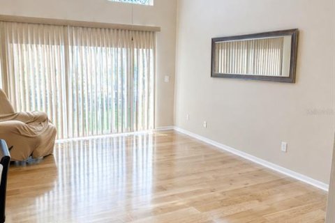 House in Davenport, Florida 4 bedrooms, 176.05 sq.m. № 2151129 - photo 7