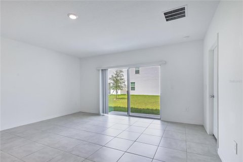 Villa ou maison à louer à Haines City, Floride: 3 chambres, 135.36 m2 № 2310677 - photo 11