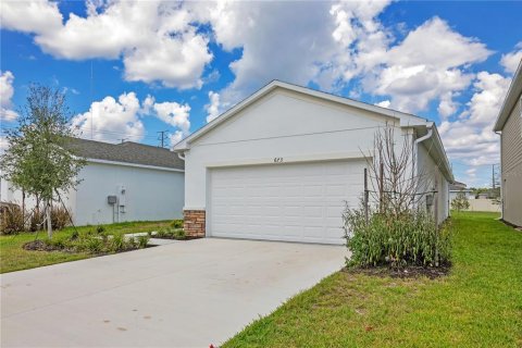 Villa ou maison à louer à Haines City, Floride: 3 chambres, 135.36 m2 № 2310677 - photo 2