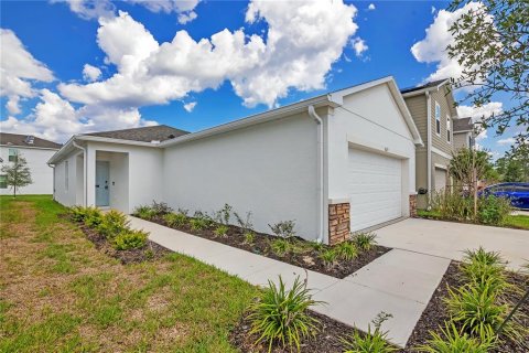 Villa ou maison à louer à Haines City, Floride: 3 chambres, 135.36 m2 № 2310677 - photo 3