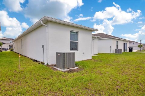 Villa ou maison à louer à Haines City, Floride: 3 chambres, 135.36 m2 № 2310677 - photo 26