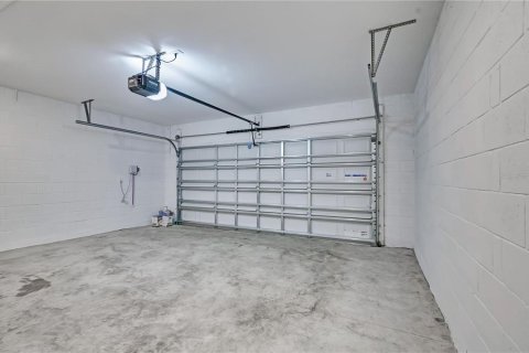 Villa ou maison à louer à Haines City, Floride: 3 chambres, 135.36 m2 № 2310677 - photo 23