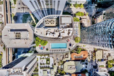 Condominio en venta en Miami, Florida, 1 dormitorio, 79.25 m2 № 1932267 - foto 10