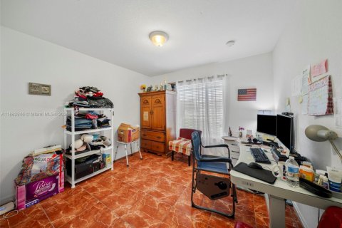 Villa ou maison à vendre à Homestead, Floride: 4 chambres, 169.27 m2 № 1977329 - photo 21