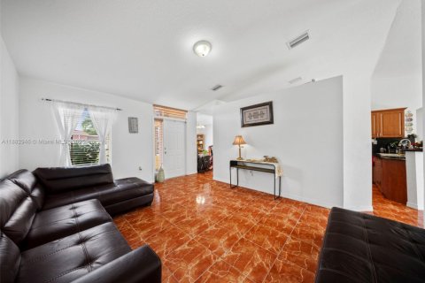 Villa ou maison à vendre à Homestead, Floride: 4 chambres, 169.27 m2 № 1977329 - photo 10