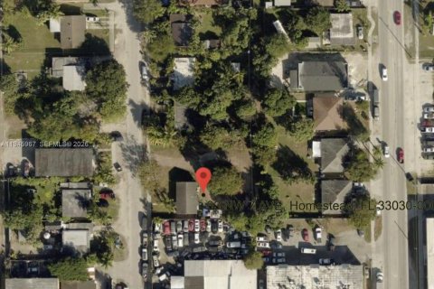 Casa en venta en Homestead, Florida, 3 dormitorios, 89.19 m2 № 2002423 - foto 11