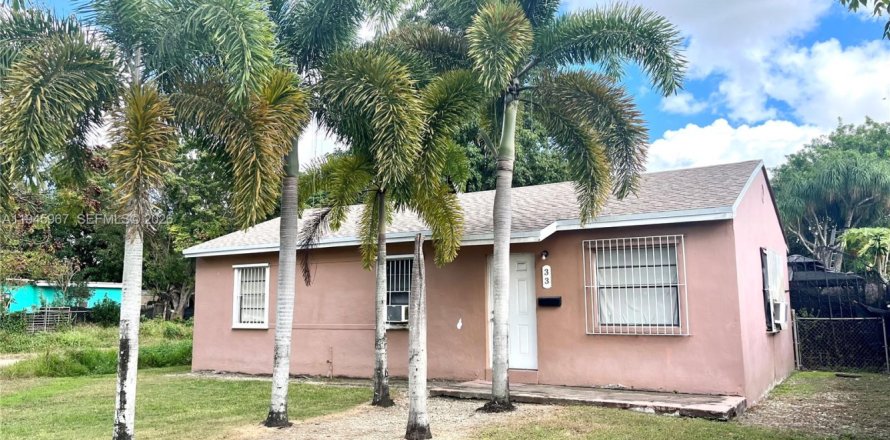 Casa en Homestead, Florida 3 dormitorios, 89.19 m2 № 2002423