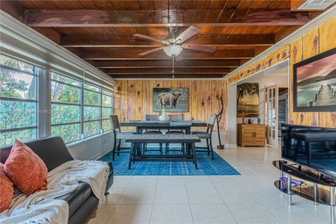 Casa en venta en Hollywood, Florida, 3 dormitorios, 147.16 m2 № 1887788 - foto 29