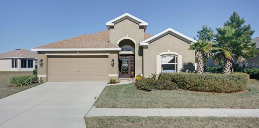 Villa ou maison à Brooksville, Floride 3 chambres, 186.64 m2 № 2283593