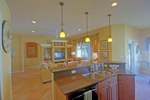Villa ou maison à louer à Brooksville, Floride: 3 chambres, 186.64 m2 № 2283593 - photo 13