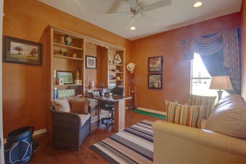 Villa ou maison à louer à Brooksville, Floride: 3 chambres, 186.64 m2 № 2283593 - photo 8