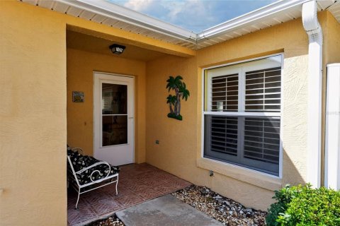 Villa ou maison à vendre à The Villages, Floride: 2 chambres, 114.08 m2 № 2413495 - photo 4