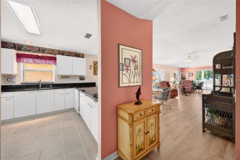 Villa ou maison à vendre à The Villages, Floride: 2 chambres, 114.08 m2 № 2413495 - photo 5