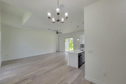 Casa en venta en North Port, Florida, 3 dormitorios, 139.63 m2 № 1881120 - foto 21