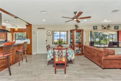 House in Tavares, Florida 3 bedrooms, 192.68 sq.m. № 1741010 - photo 19