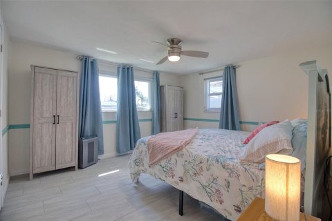 Casa en venta en Hudson, Florida, 2 dormitorios, 99.96 m2 № 1906547 - foto 13