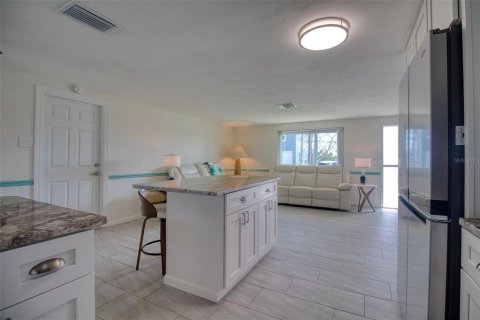 Casa en venta en Hudson, Florida, 2 dormitorios, 99.96 m2 № 1906547 - foto 12